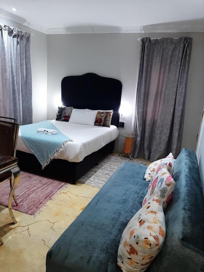 Lodge Bellagio Mthatha Buitenkant foto