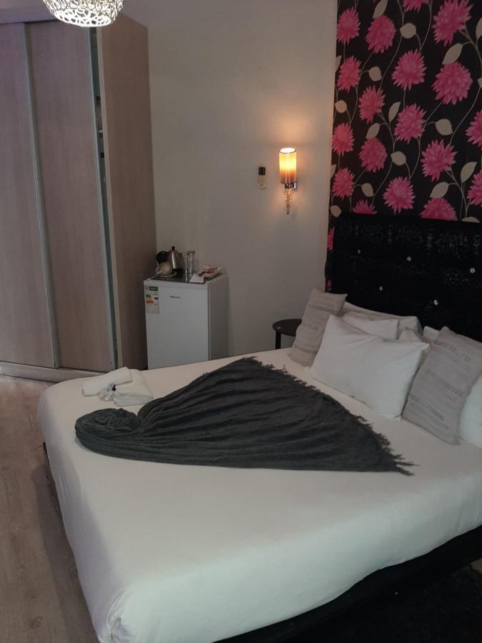 Lodge Bellagio Mthatha Buitenkant foto