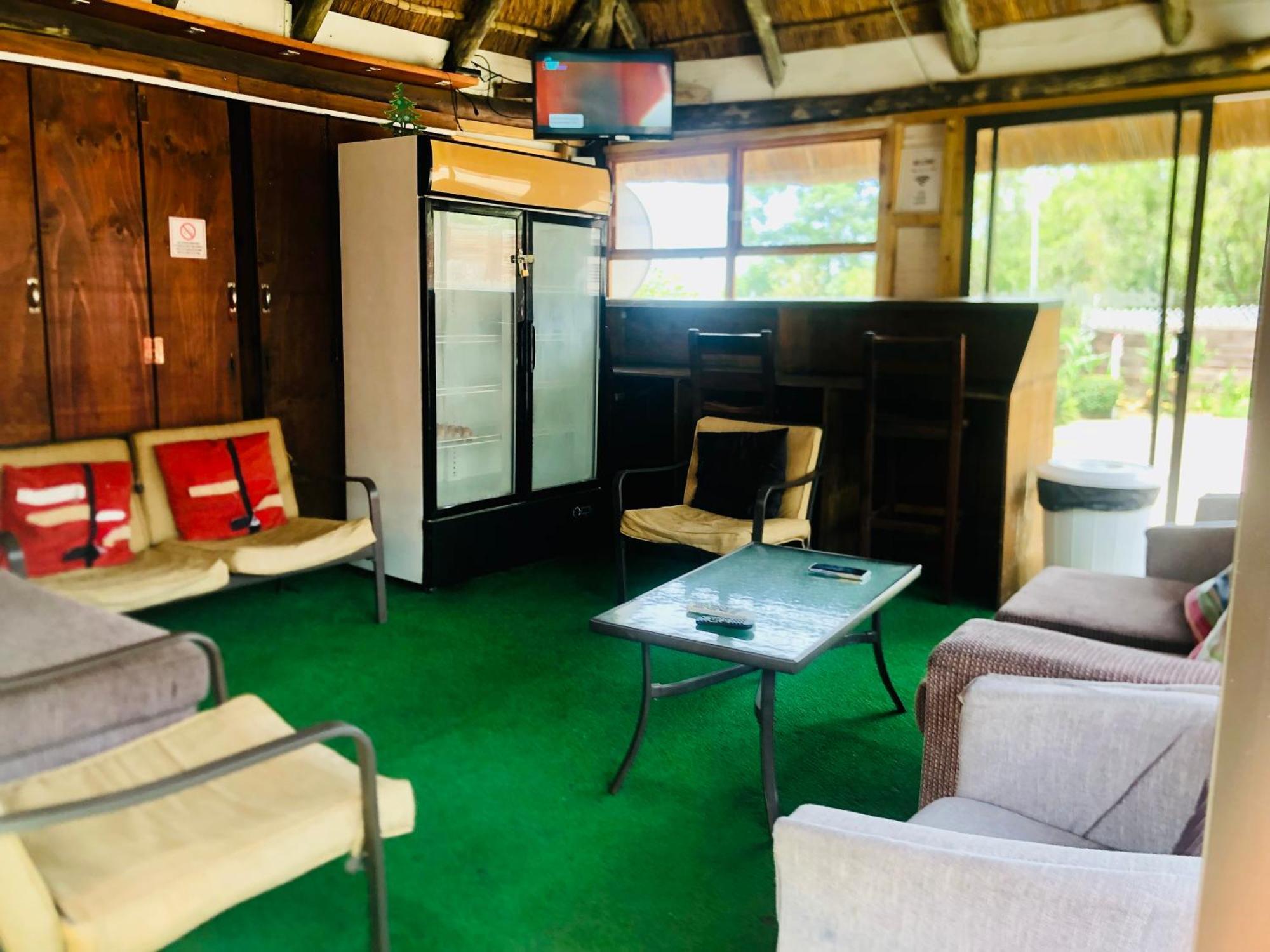 Lodge Bellagio Mthatha Buitenkant foto