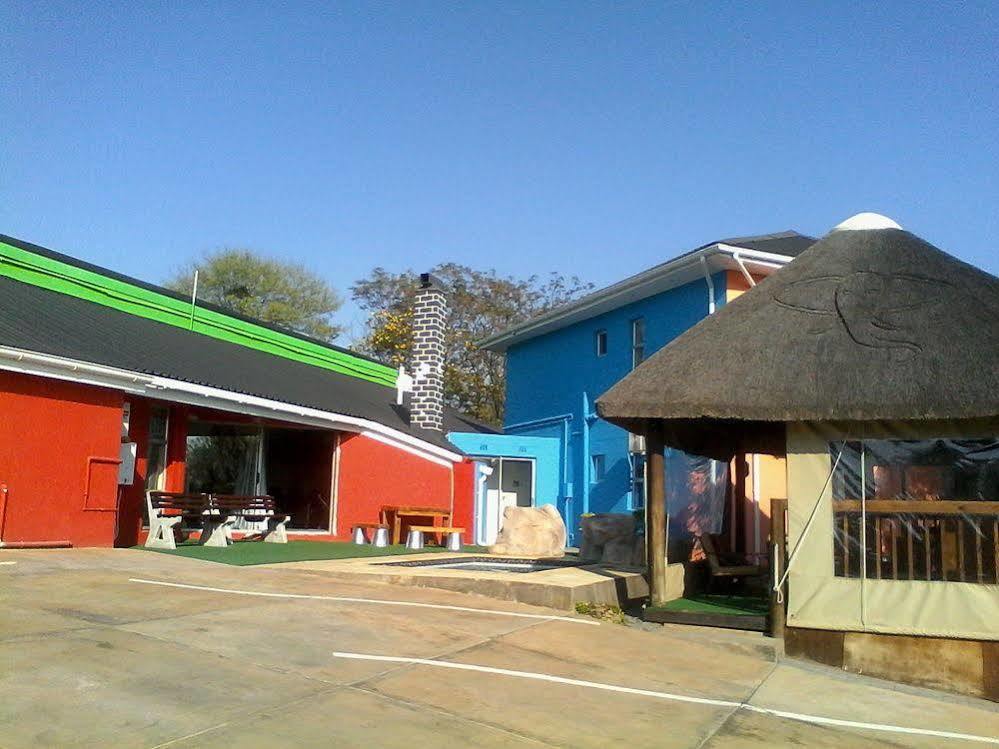 Lodge Bellagio Mthatha Buitenkant foto